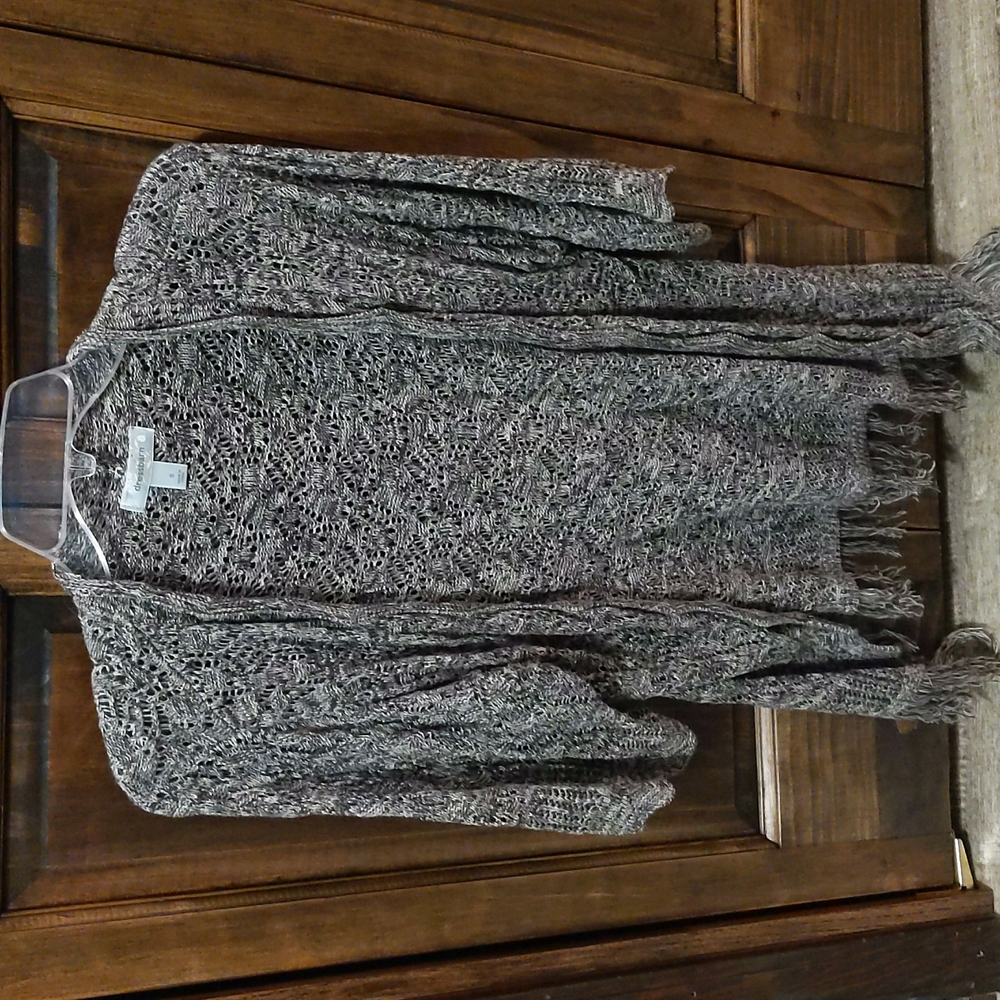 Open cardigan light weight sweater